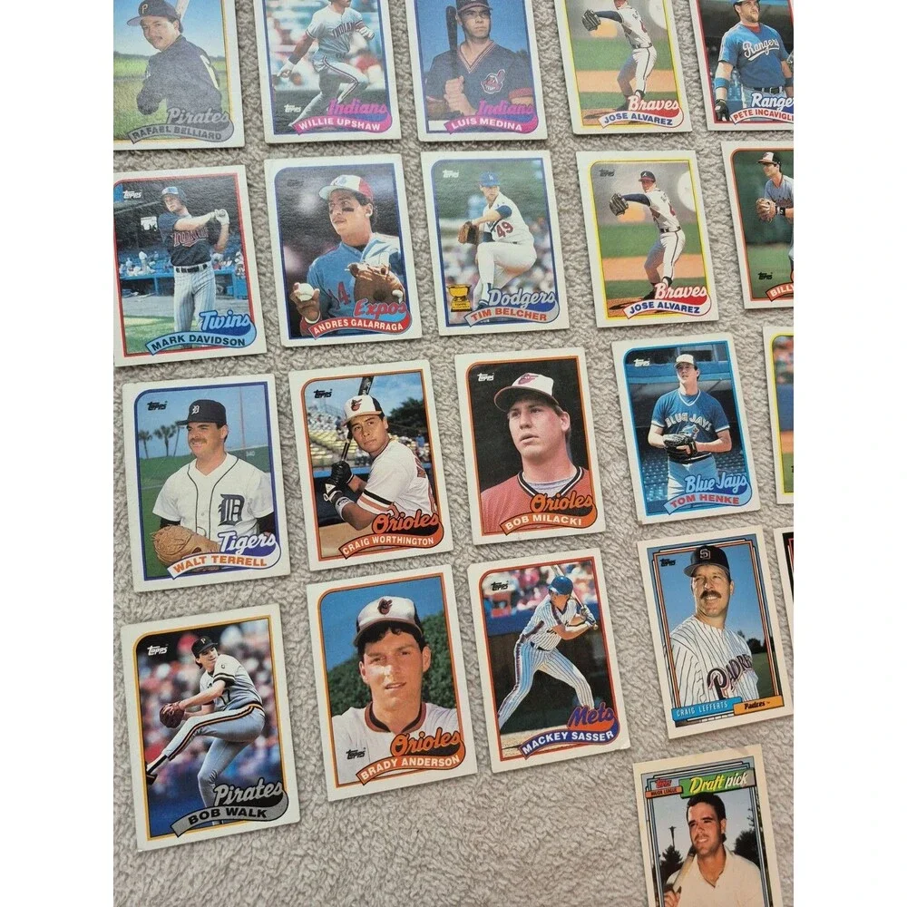 1989 Topps Baseball Card Lot 31 Cards Mark McLemore Billy Ripken Galarraga MLB
